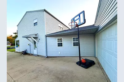 2051 Randall Street, Lorain, OH 44052 - Photo 43