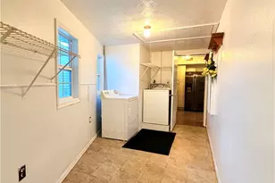2051 Randall St, Lorain, OH 44052 - Photo 39