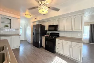 2051 Randall St, Lorain, OH 44052 - Photo 7