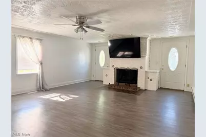2051 Randall Street, Lorain, OH 44052 - Photo 23