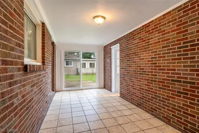 120 S McKinley Avenue, Dover, OH 44622 - Photo 19