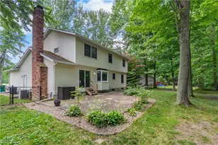 8121 Yorkshire Dr, Mentor, OH 44060 - Photo 25