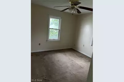 6241 W River Road S, Elyria, OH 44035 - Photo 11