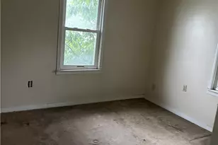 6241 W River Rd S, Elyria, OH 44035 - Photo 11