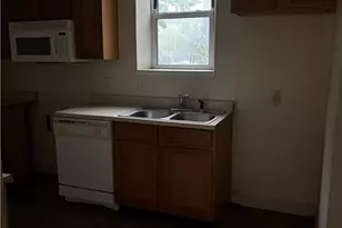 6241 W River Rd S, Elyria, OH 44035 - Photo 5