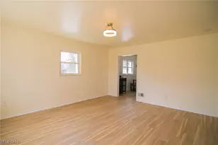 315 Nimitz Ave, Wintersville, OH 43953 - Photo 11