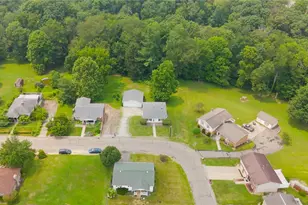 315 Nimitz Ave, Wintersville, OH 43953 - Photo 9
