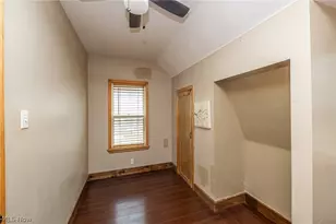 2030 W 100th St, Loveland, OH 44102 - Photo 13