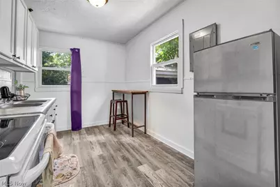 1276 Frederick Boulevard, Akron, OH 44320 - Photo 5