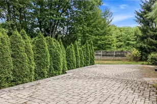 300 Russo Dr, Canfield, OH 44406 - Photo 43