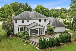 300 Russo Dr, Canfield, OH 44406 - Photo 5