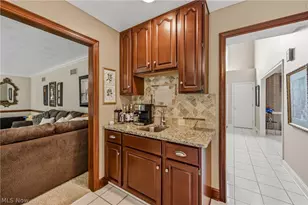 300 Russo Dr, Canfield, OH 44406 - Photo 17