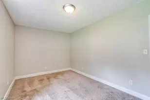 1989 East Turkeyfoot Lake Road, Akron, OH 44312 - Photo 27