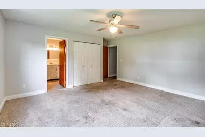 1989 E Turkeyfoot Lake Road, Akron, OH 44312 - Photo 33