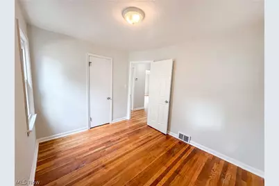 6437 Westminster Drive, Loveland, OH 44129 - Photo 9