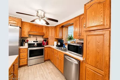 138 Tera Manor, Wintersville, OH 43953 - Photo 5