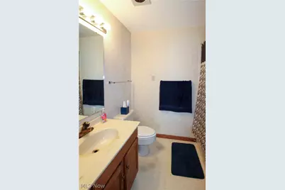 2594 E Sun Valley Drive #204, Port Clinton, OH 43452 - Photo 11