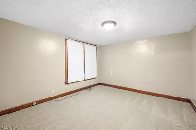 909 Brown Avenue NW, Canton, OH 44703 - Photo 23
