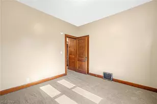 909 Brown Ave NW, Canton, OH 44703 - Photo 21