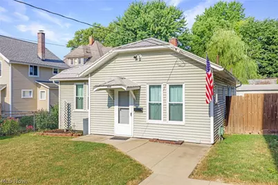 909 Brown Avenue NW, Canton, OH 44703 - Photo 3