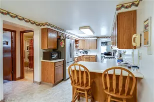 1183 Aberth Dr, Akron, OH 44320 - Photo 15