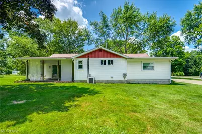 1183 Aberth Drive, Akron, OH 44320 - Photo 29