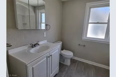 239 Hollywood Boulevard, Steubenville, OH 43952 - Photo 21