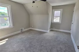 239 Hollywood Blvd, Steubenville, OH 43952 - Photo 19
