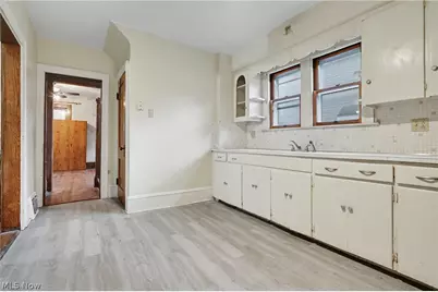 456 Delmar Avenue, Akron, OH 44310 - Photo 9