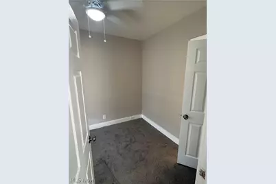 11824 Honeydale Avenue, Loveland, OH 44120 - Photo 15