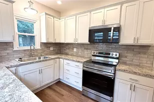 1839 17th St, Cuyahoga Falls, OH 44223 - Photo 9