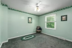 454 Golden Russett Blvd, Amherst, OH 44001 - Photo 31