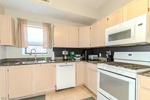 11024 Detroit Ave, Loveland, OH 44102 - Photo 19