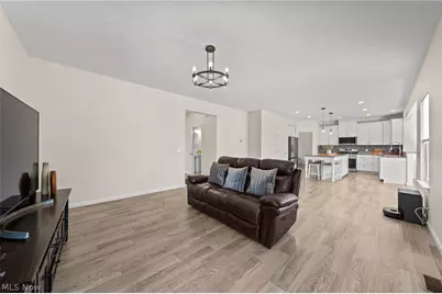 10359 Fox Hollow Circle, Twinsburg, OH 44087 - Photo 9