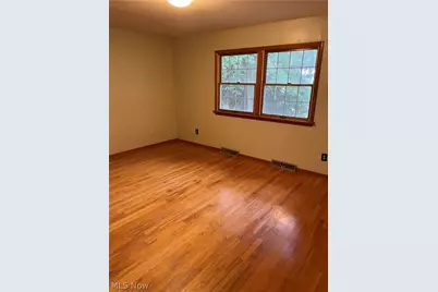 352 Owosso Avenue, Fairlawn, OH 44333 - Photo 11