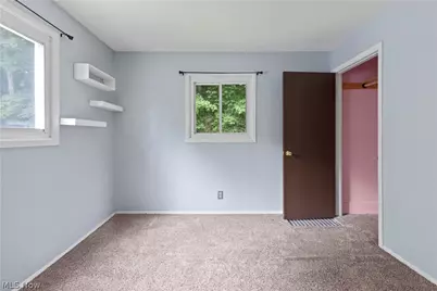 210 Arnell Lane, Steubenville, OH 43952 - Photo 15