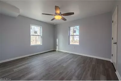34469 Roberts Road, Eastlake, OH 44095 - Photo 9