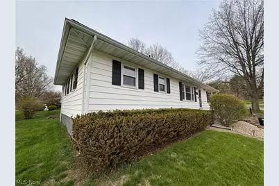 109 Carroll Drive, St Clairsville, OH 43950 - Photo 13