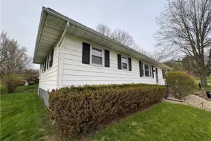 109 Carroll Dr, St Clairsville, OH 43950 - Photo 13