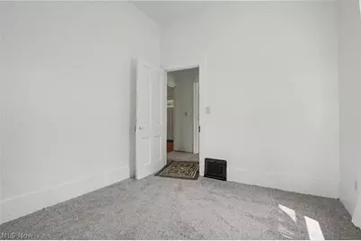 9470 Tallmadge Road, Diamond, OH 44412 - Photo 33