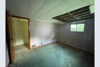 1321 Township Highway 134, Dillonvale, OH 43917 - Photo 7