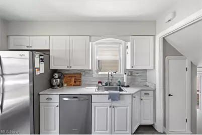 14025 Clairview Avenue, Loveland, OH 44111 - Photo 7