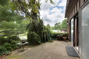 200 Granger Rd, Medina, OH 44256 - Photo 5