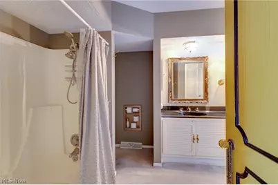 200 Granger Road #7, Medina, OH 44256 - Photo 37