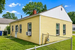 1294 Inman St, Akron, OH 44306 - Photo 3