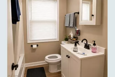 1294 Inman Street, Akron, OH 44306 - Photo 7