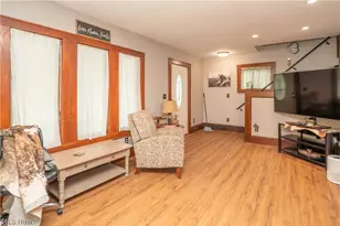 2116 Newton St, Akron, OH 44305 - Photo 5