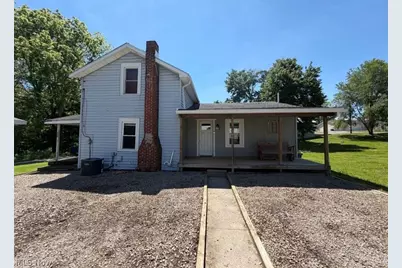 302 3rd Avenue SE, Beach City, OH 44608 - Photo 1