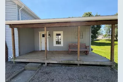 302 3rd Avenue SE, Beach City, OH 44608 - Photo 3