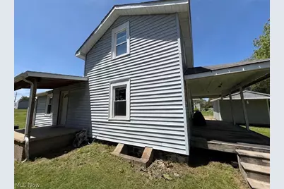 302 3rd Avenue SE, Beach City, OH 44608 - Photo 5